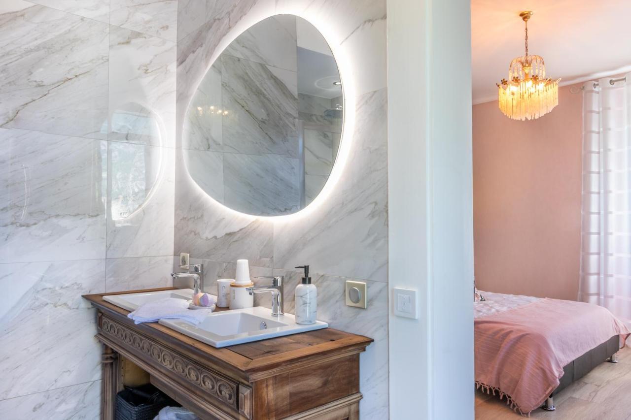 Le Clos Grillet La Chambre Eksteriør billede
